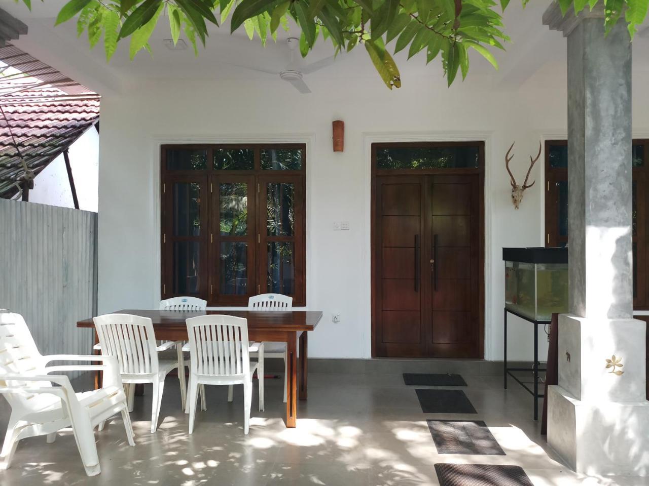 Ramya Nest Inn Mirissa Luaran gambar